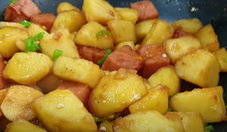 감자조림 (gamza jorim)