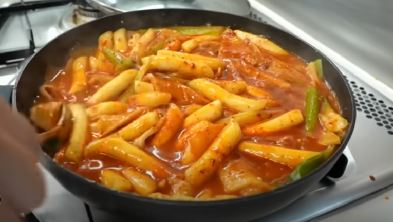 [Breakdown] Tokbokki, トックボギ, 떡볶기 -korea food